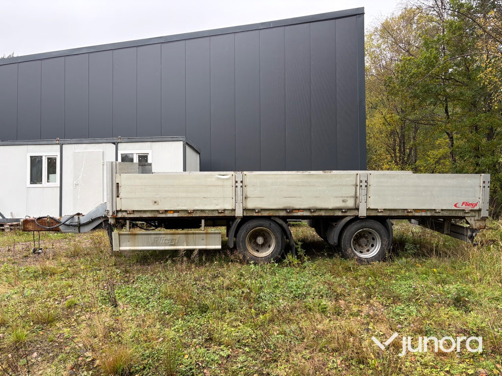 Flaksläp Fliegl TPS 200