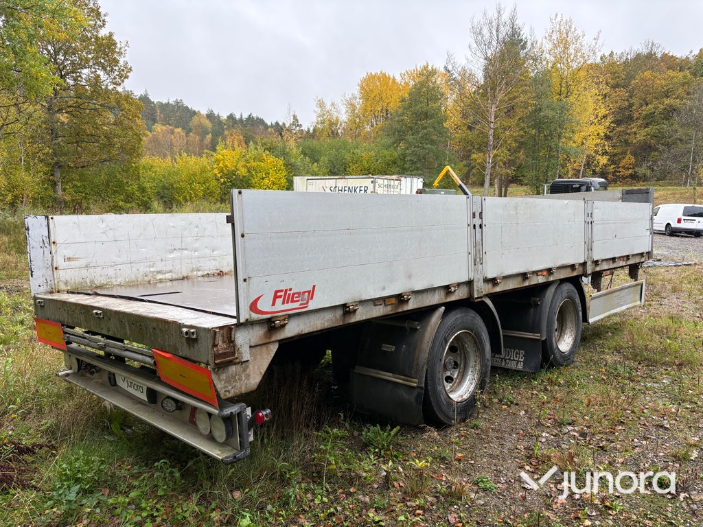 Flaksläp Fliegl TPS 200
