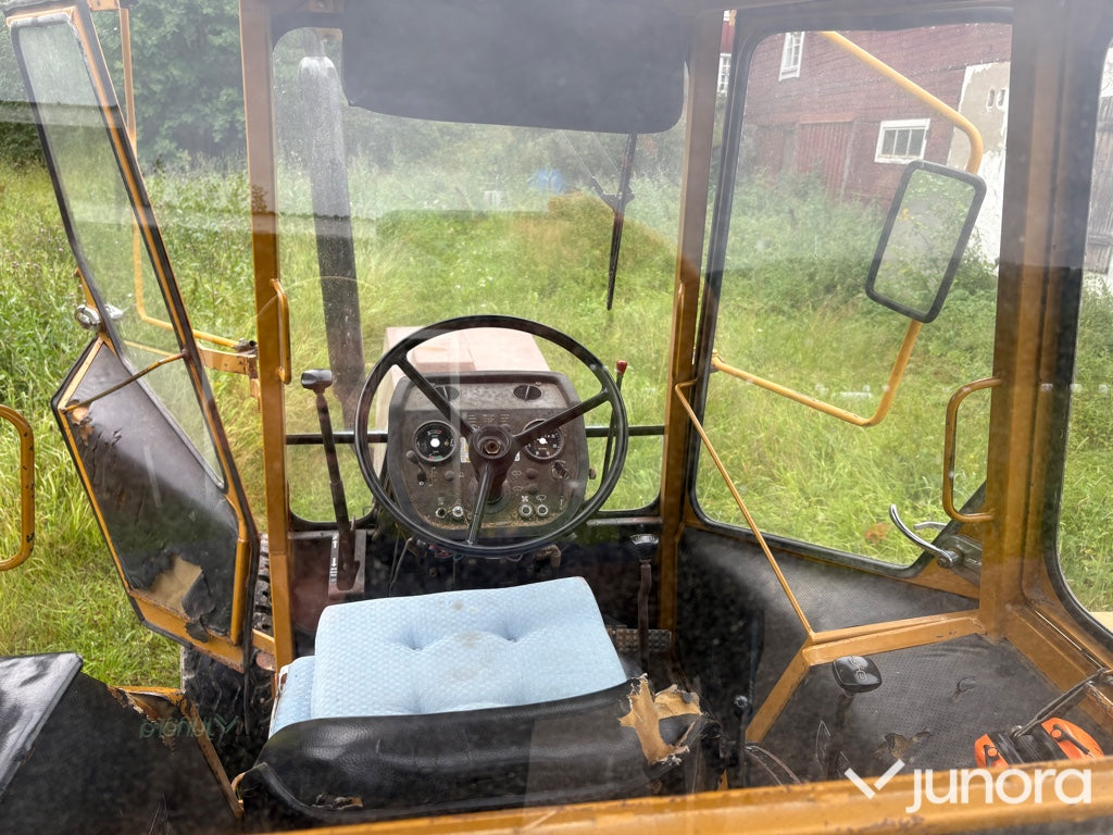 Traktor Valmet 602