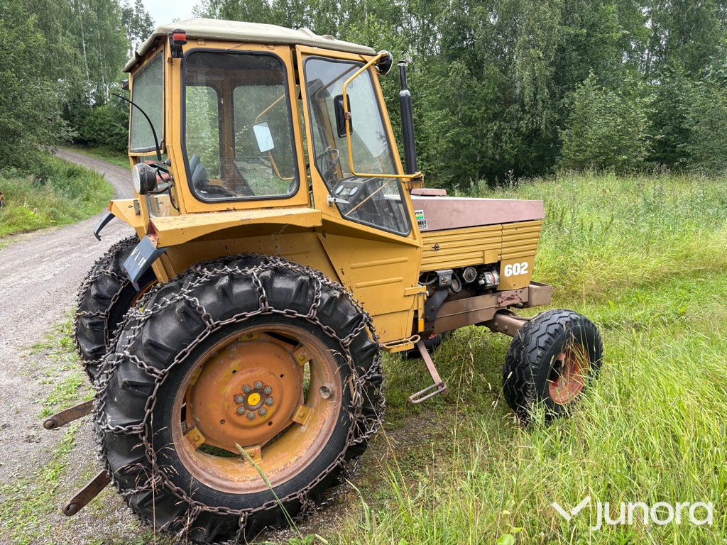 Traktor Valmet 602