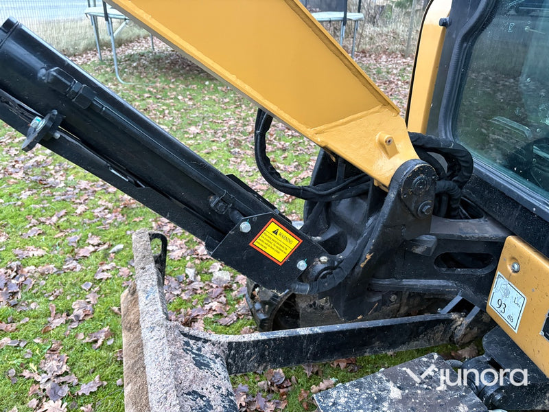 Grävmaskin - Carter CT26, med redskap