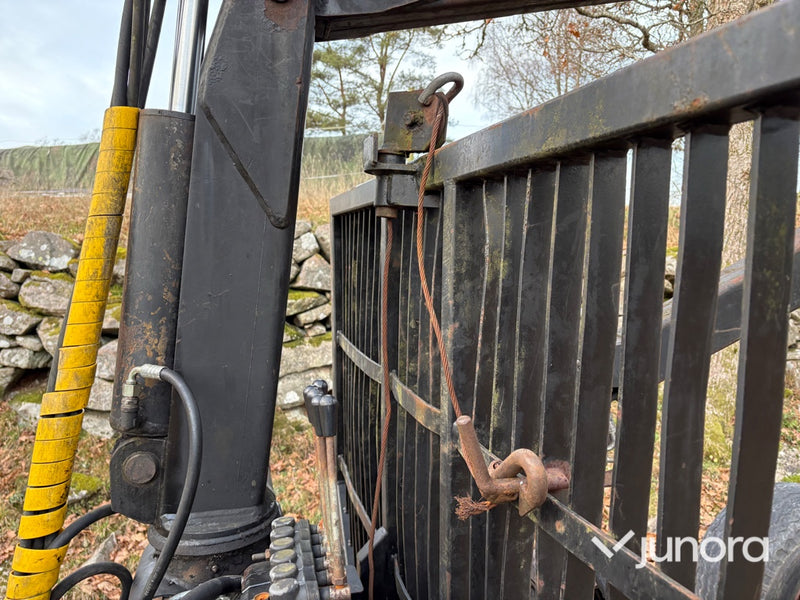 Skogsvagn - Mowi 2453