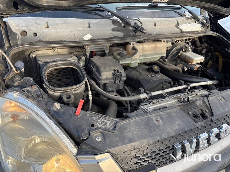 Lätt lastbil - Iveco Daily 29L12A V-300