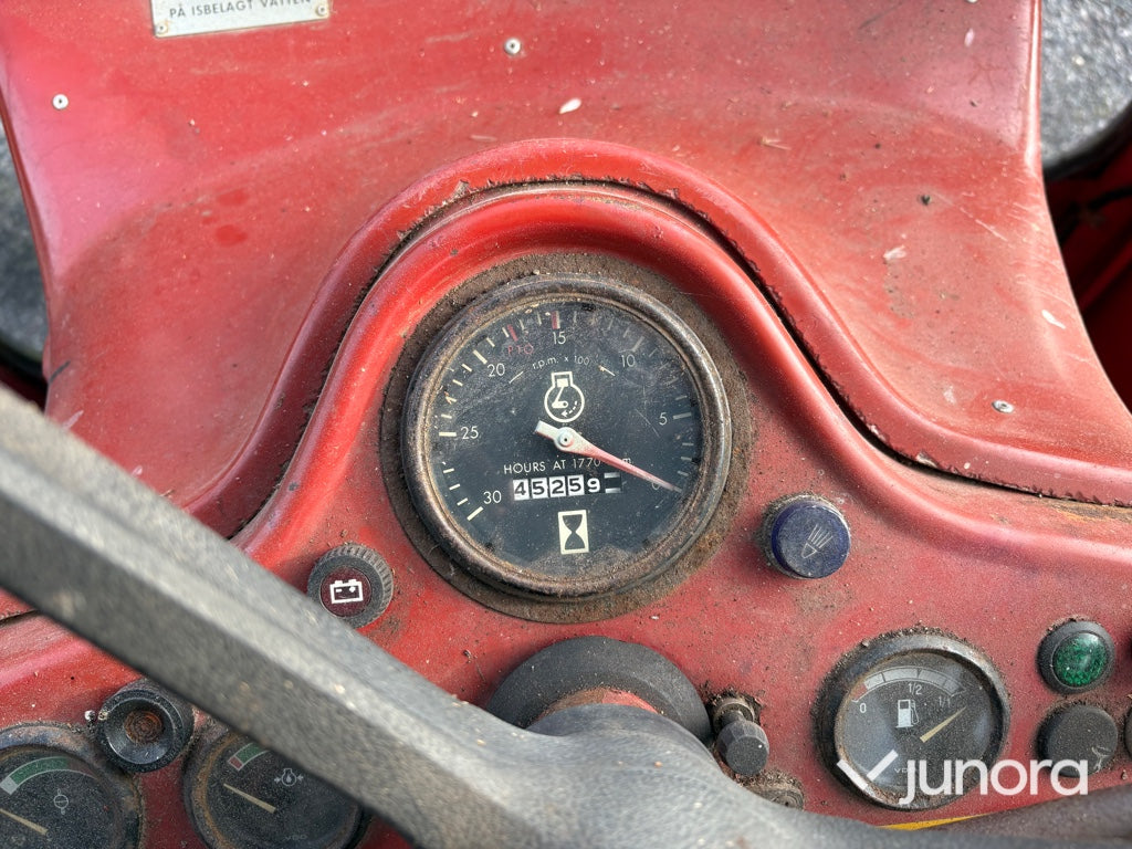 Traktor Volvo BM 430 med servostyrning