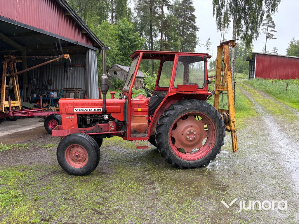 Traktor - VOLVO-BM, T 430