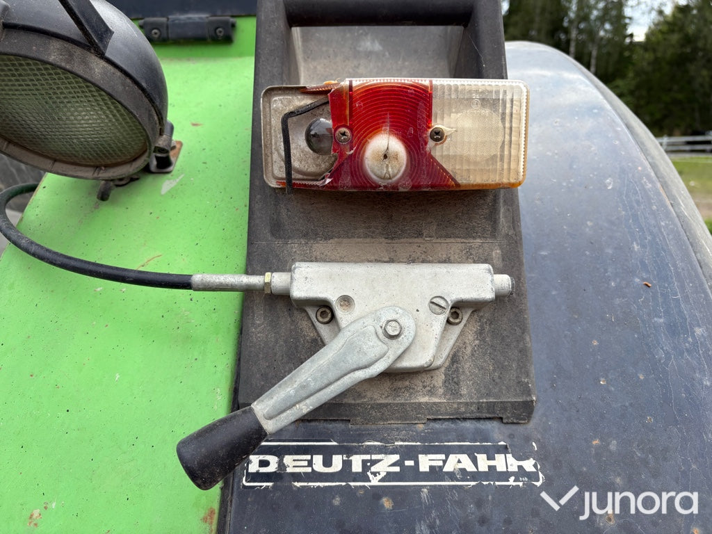 Traktor Deutz Fahr DX92