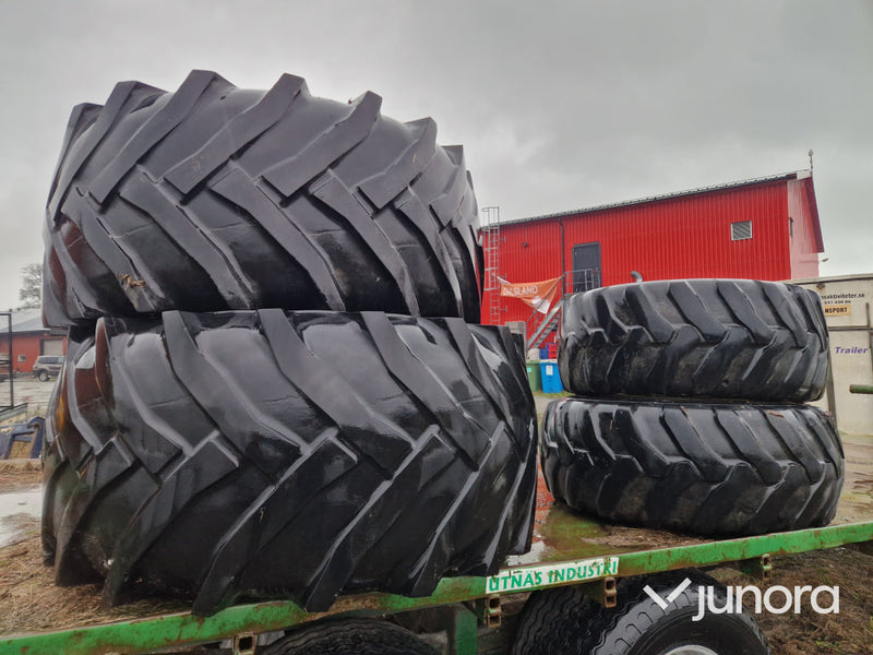 Däck + Fälg - Traktor, Valmet 6400