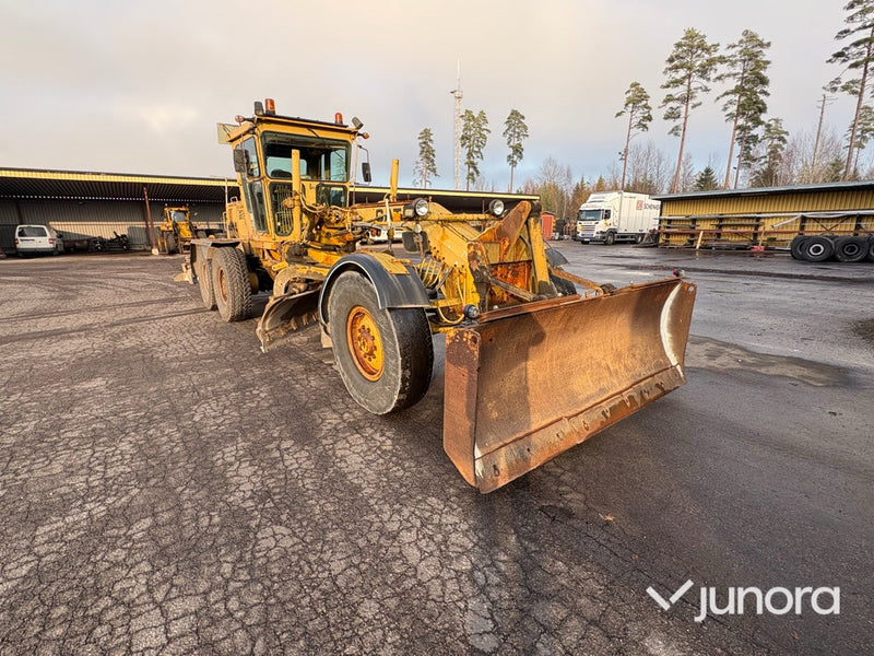 Vägskrapa - Caterpillar, 120G