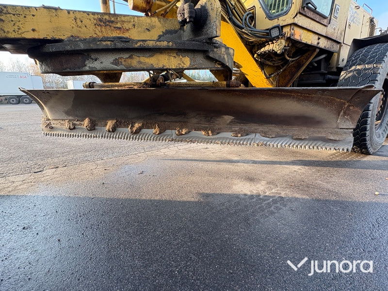 Vägskrapa - Caterpillar, 120G