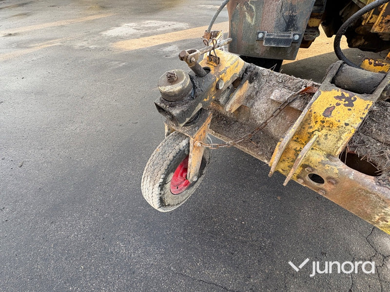 Vägskrapa - Caterpillar, 120G