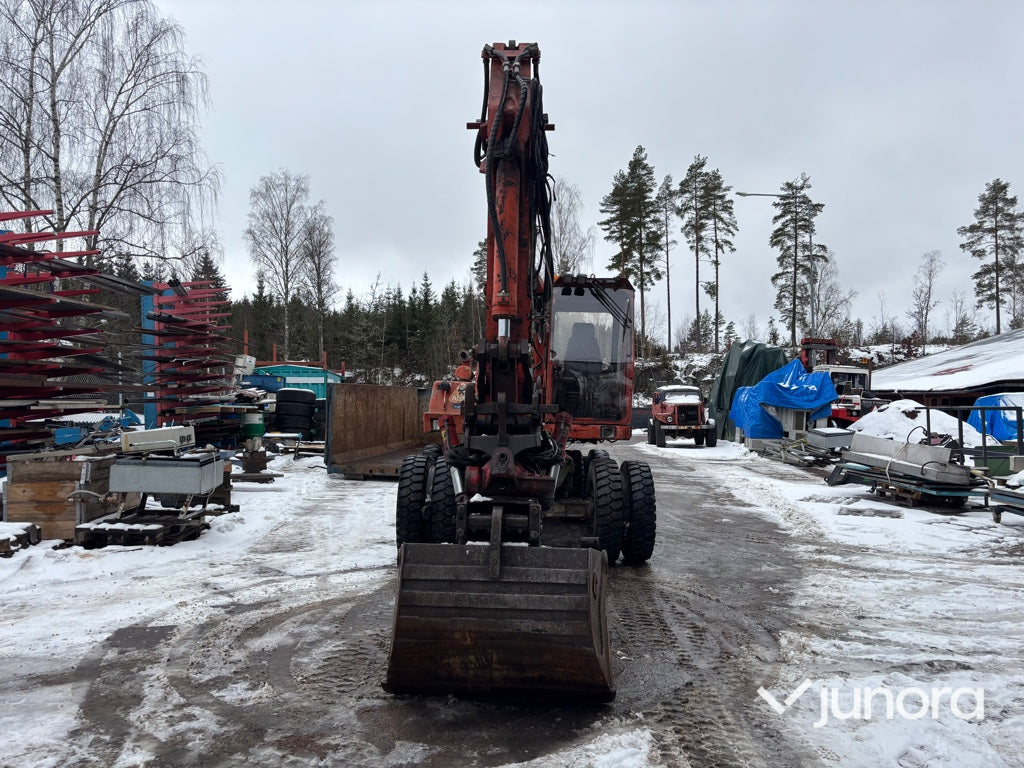 Hjulgrävare - Atlas 1304B med Rototilt och redskap