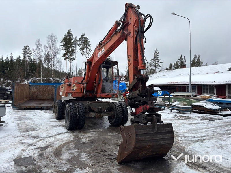 Hjulgrävare - Atlas 1304B med Rototilt och redskap