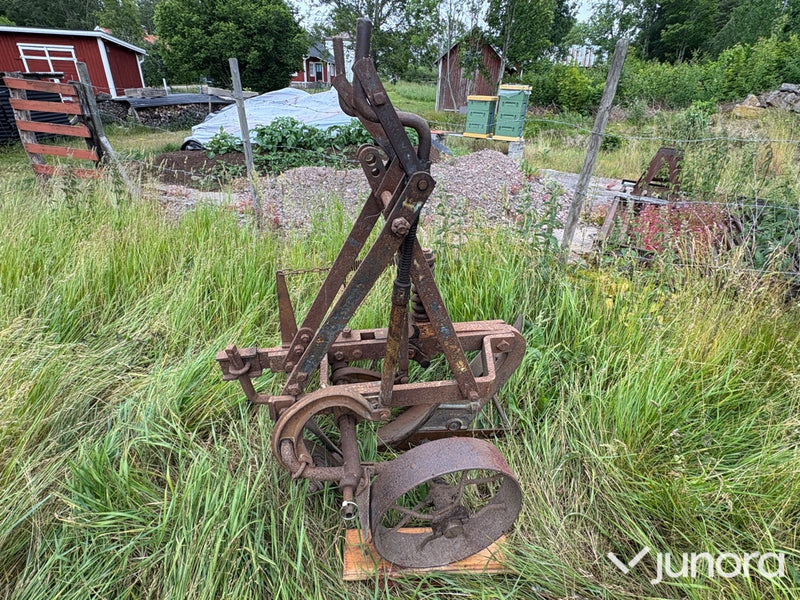 Enskärig plog
