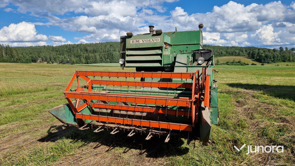 Skördetröska - Volvo BM, Aktiv 800
