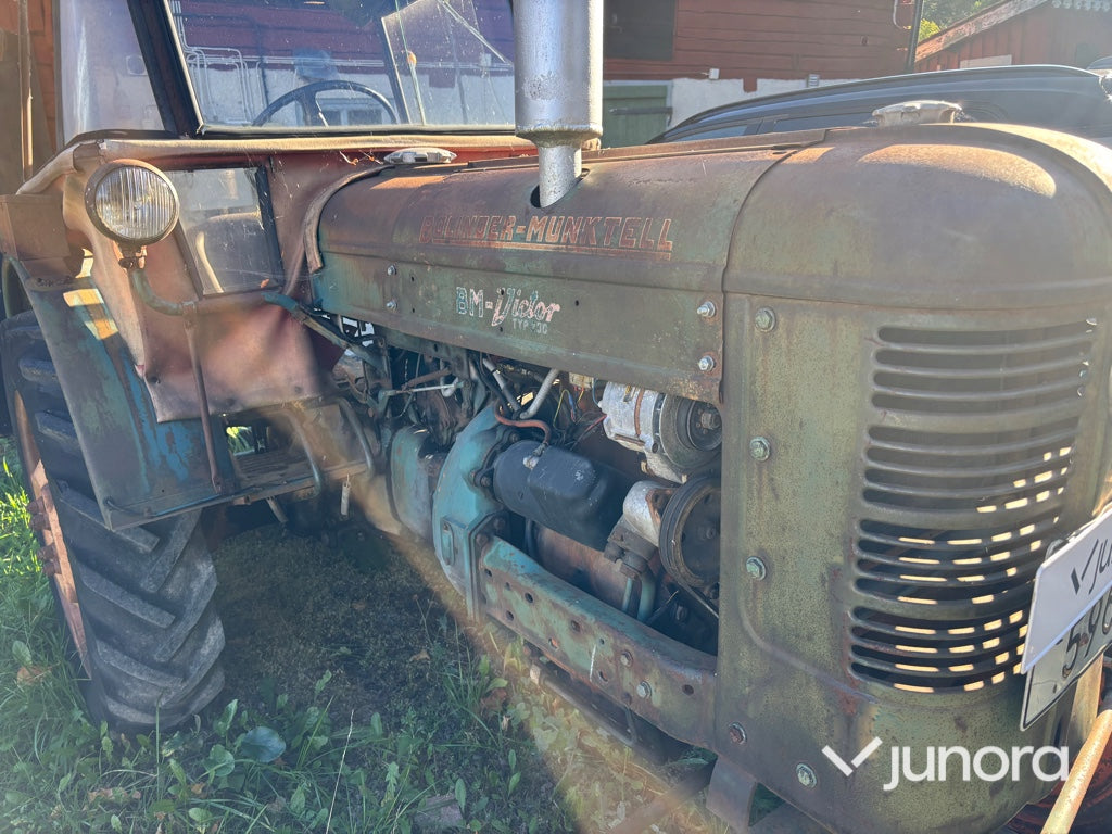 Veterantraktor Volvo BM 230 Victor