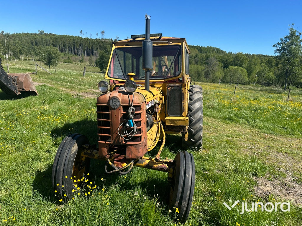 Traktor - Volvo BM, 350