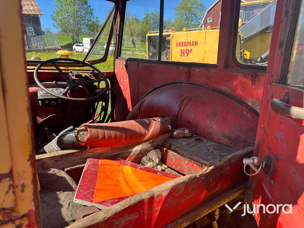 Traktor - Volvo BM, 350