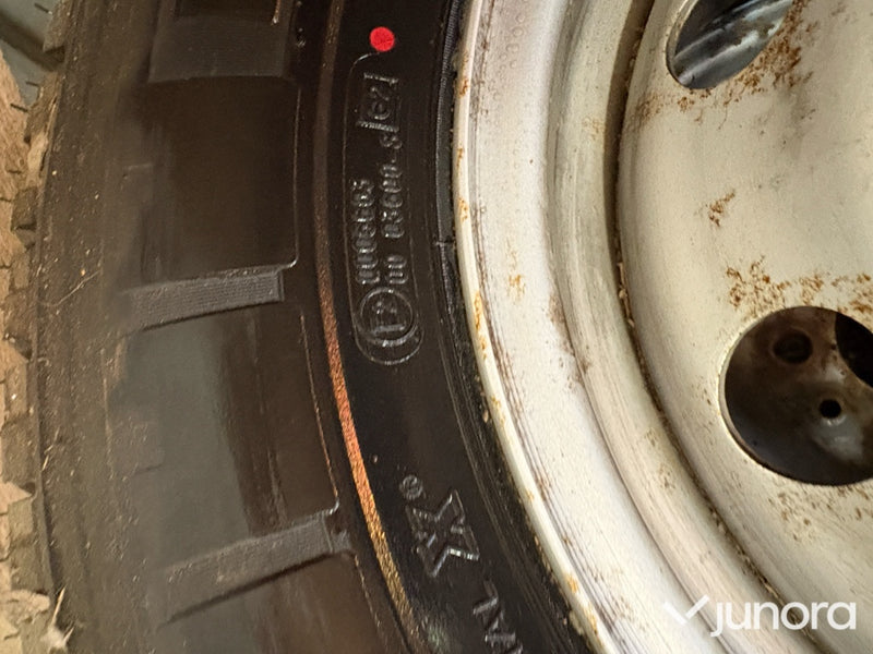 2st Nya däck Michelin AGilis