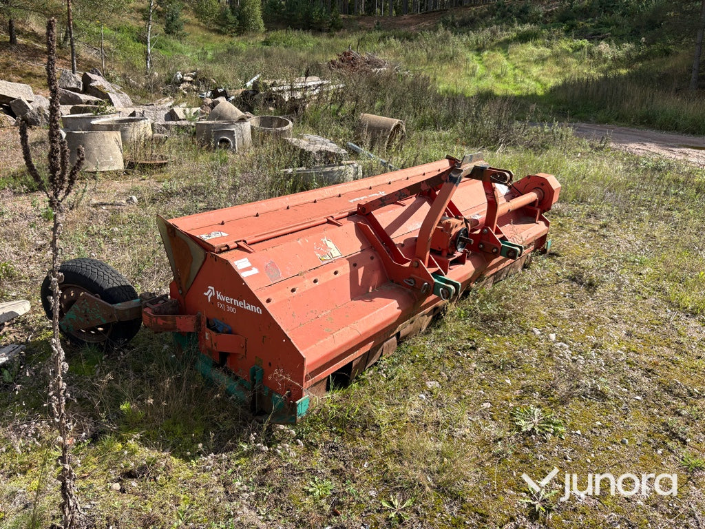 Betesputs  Kverneland FXJ 300