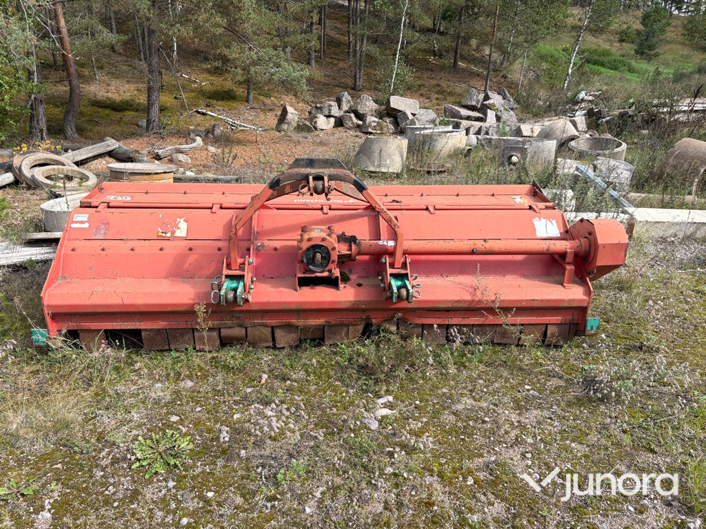 Betesputs  Kverneland FXJ 300