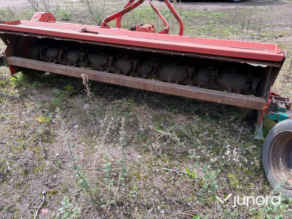 Betesputs  Kverneland FXJ 300
