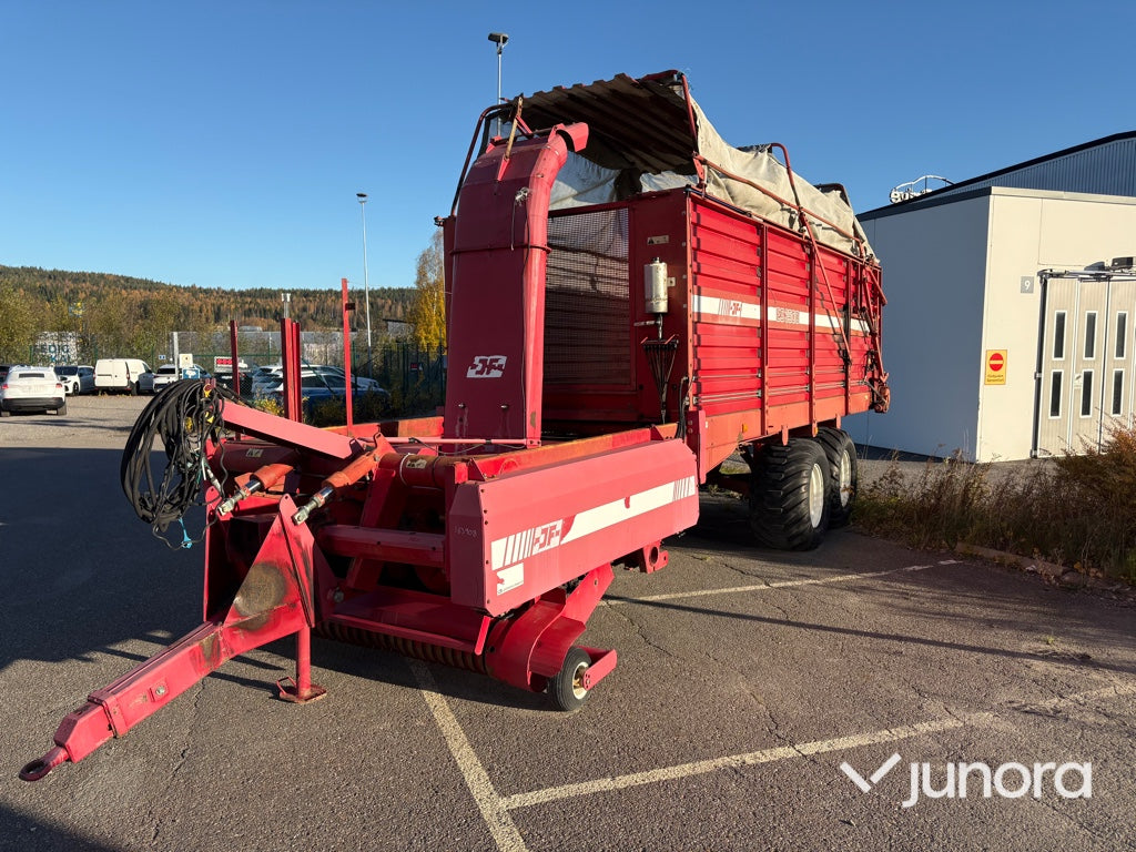 Självlastarvagn - JF ES 3500