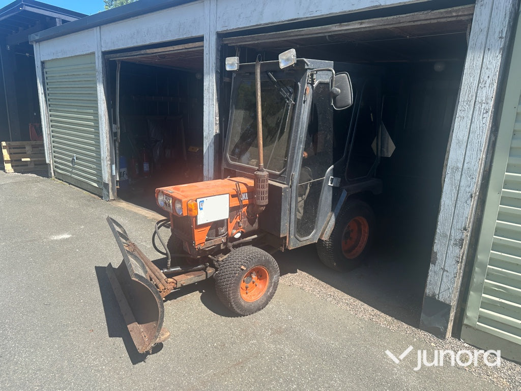 Traktor - Kubota, B 5100 DP