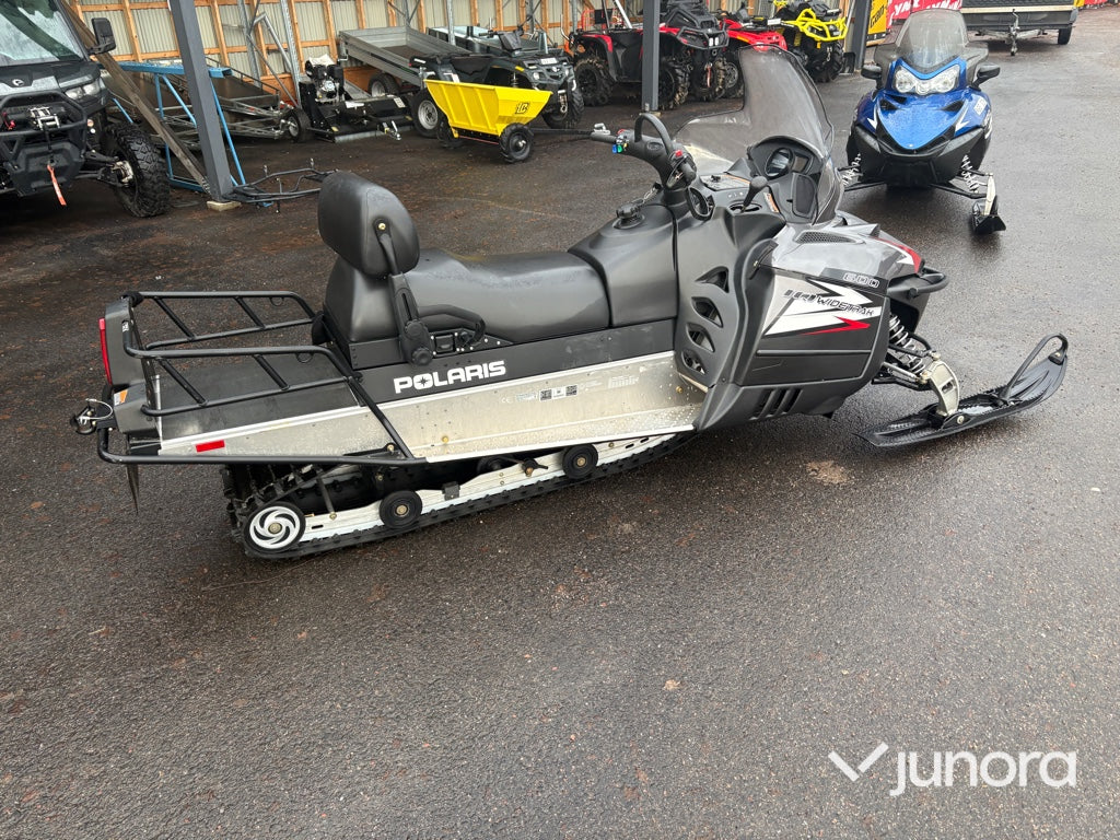 Snöskoter - Polaris Widetrak 600 IQ