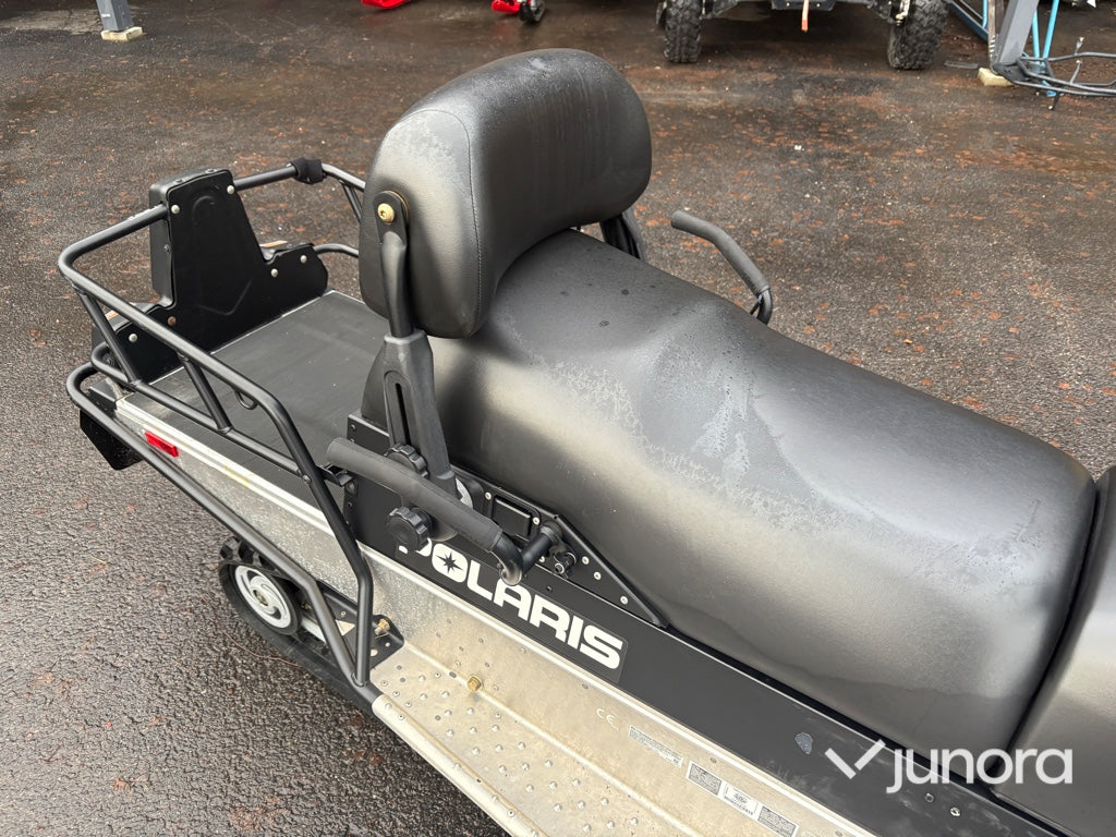 Snöskoter - Polaris Widetrak 600 IQ