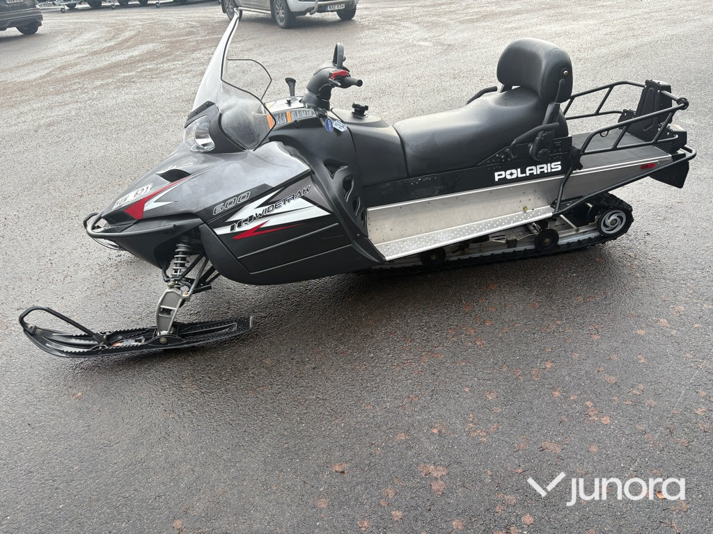 Snöskoter - Polaris Widetrak 600 IQ