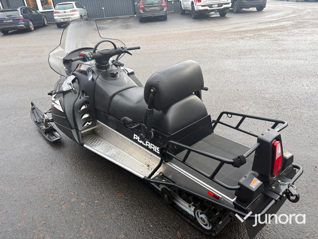 Snöskoter - Polaris Widetrak 600 IQ