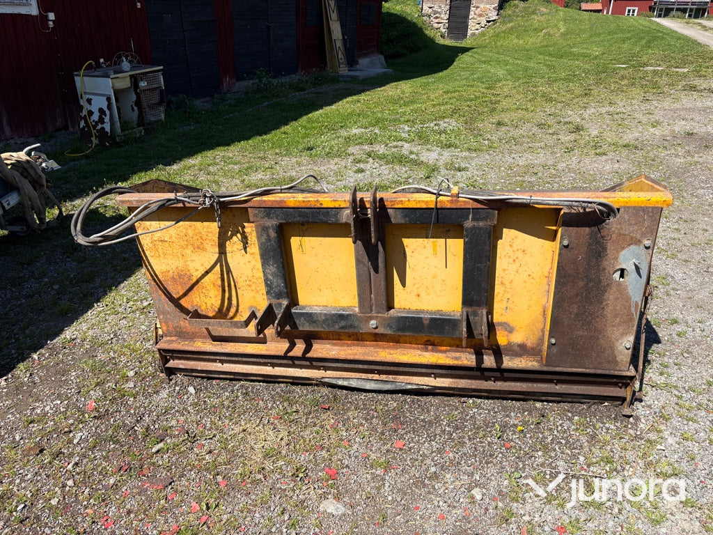 Sandspridare - Jutul SPR 800