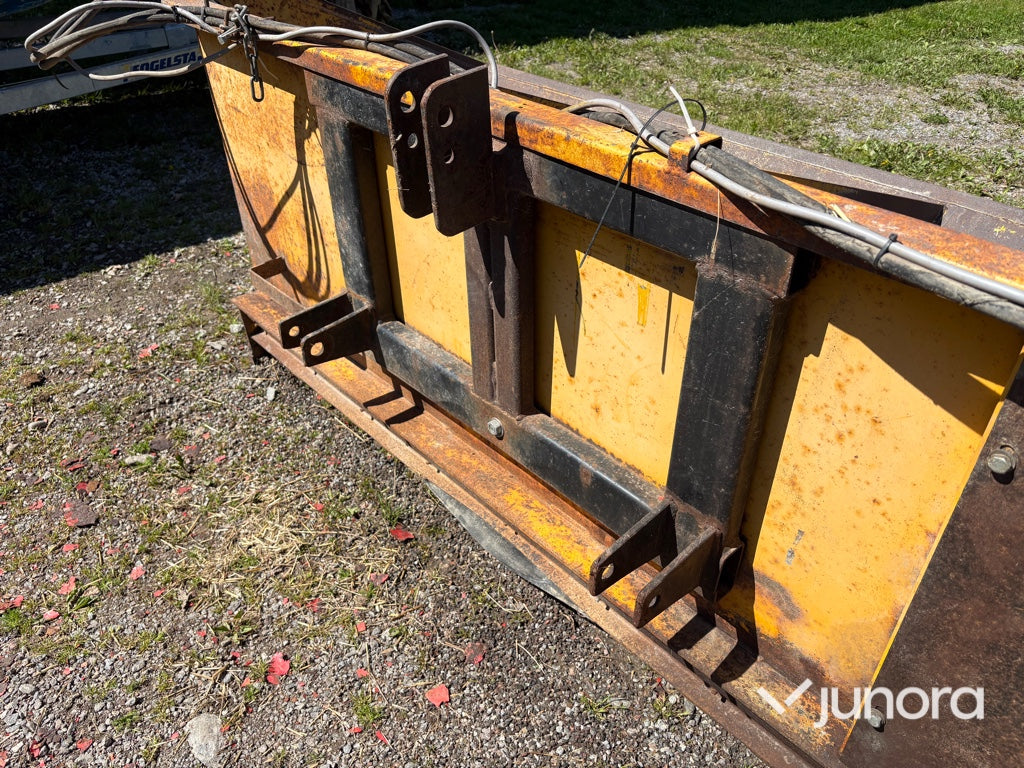 Sandspridare - Jutul SPR 800