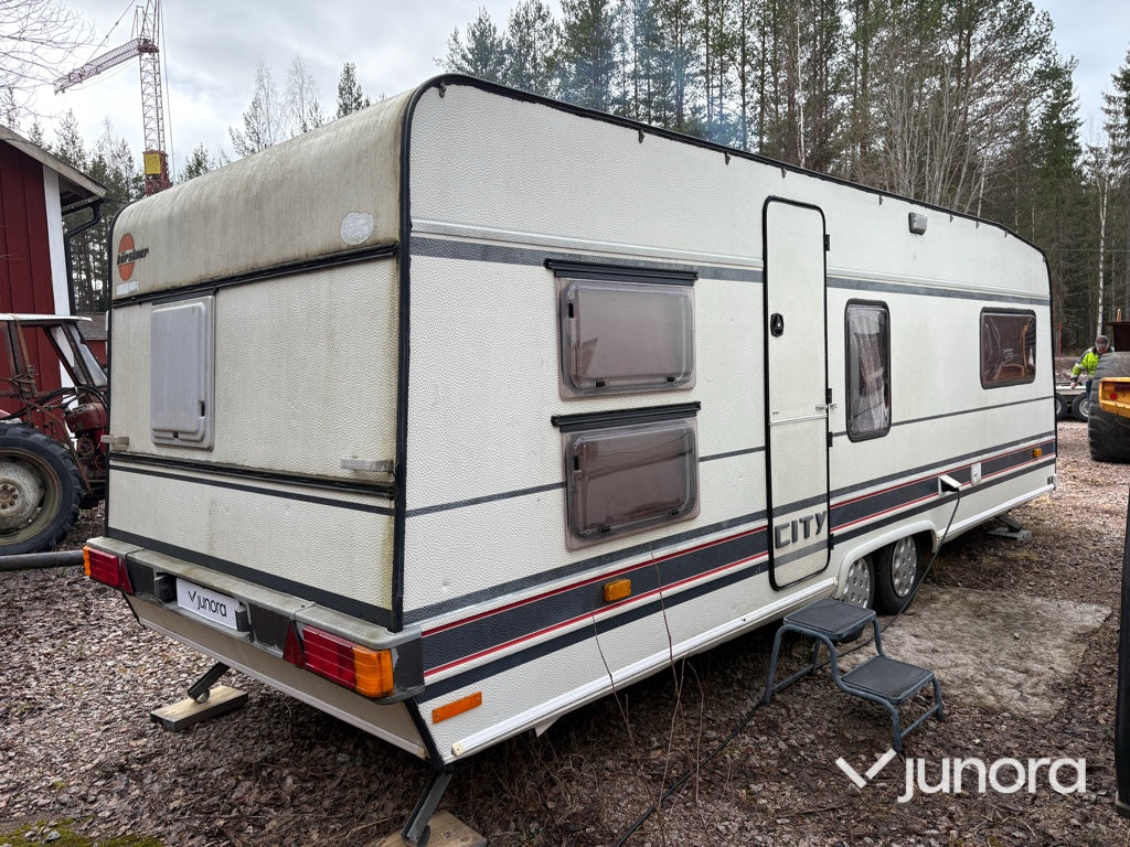 Husvagn - Bürstner, City 640 TN, Barnkammare