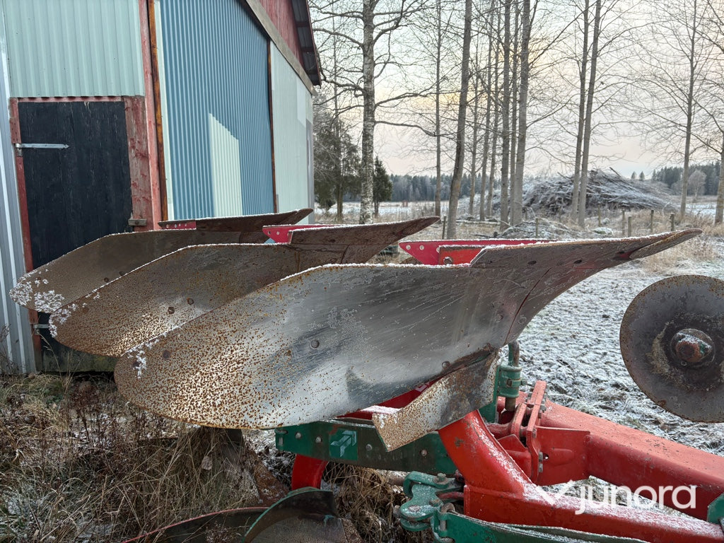 Treskärig plog - Kverneland Mod.E