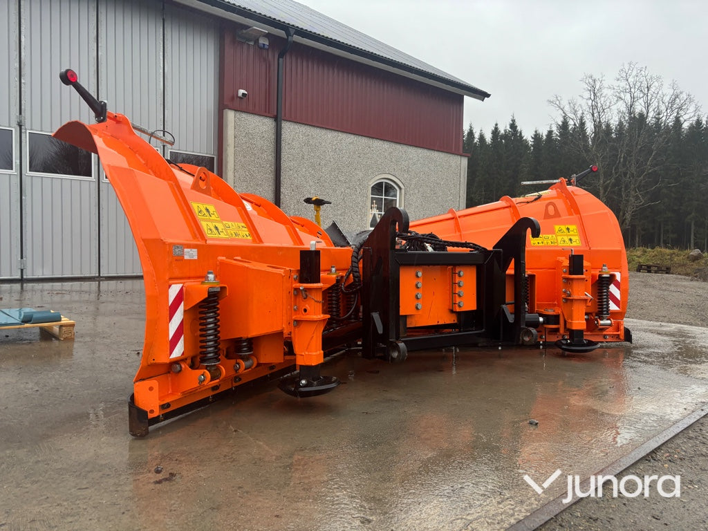 Vikplog - Pronar, PUV-4000HD