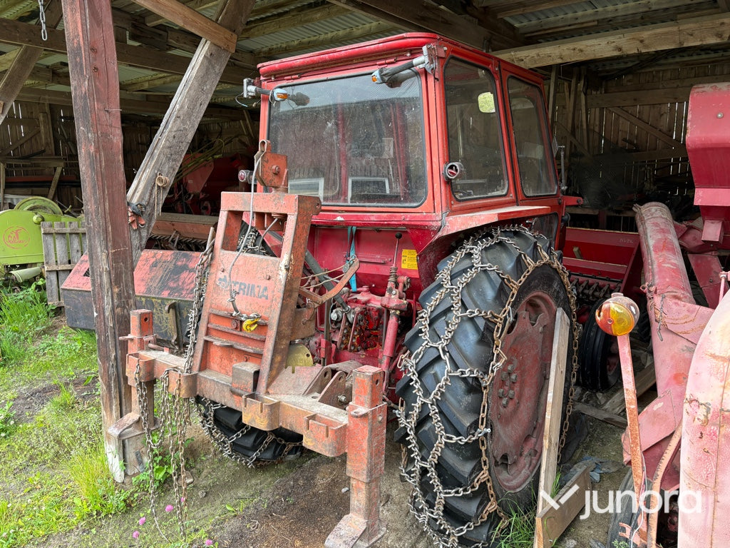 Traktor - Volvo-BM, T 430, Med vinsch