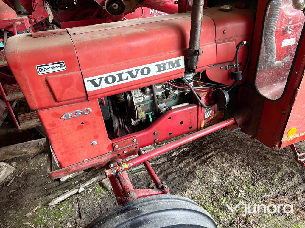 Traktor - Volvo-BM, T 430, Med vinsch