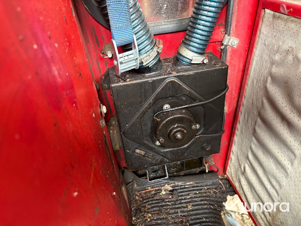 Traktor - Volvo-BM, T 430, Med vinsch