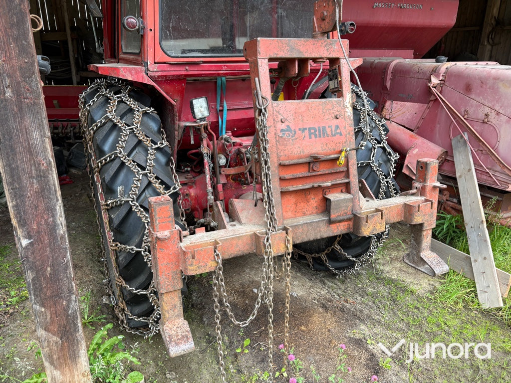 Traktor - Volvo-BM, T 430, Med vinsch