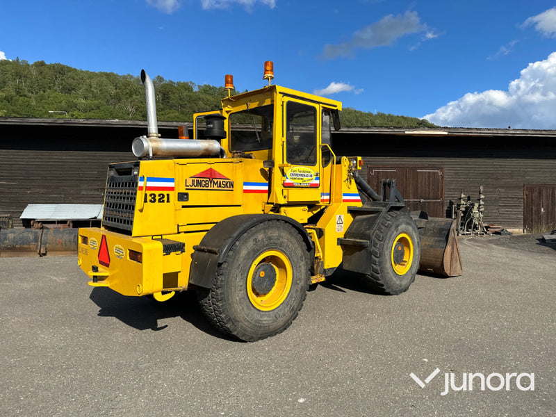 Ljungby Lastmaskin 1321