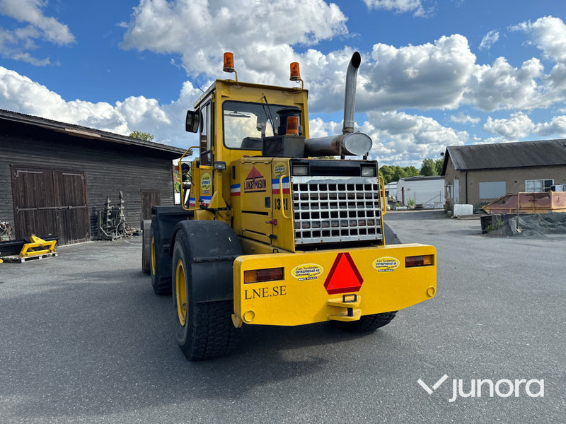 Ljungby Lastmaskin 1321