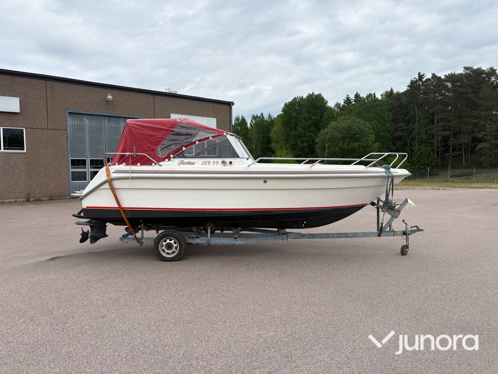 Motorbåt - Forbina, 6000 Daycruiser