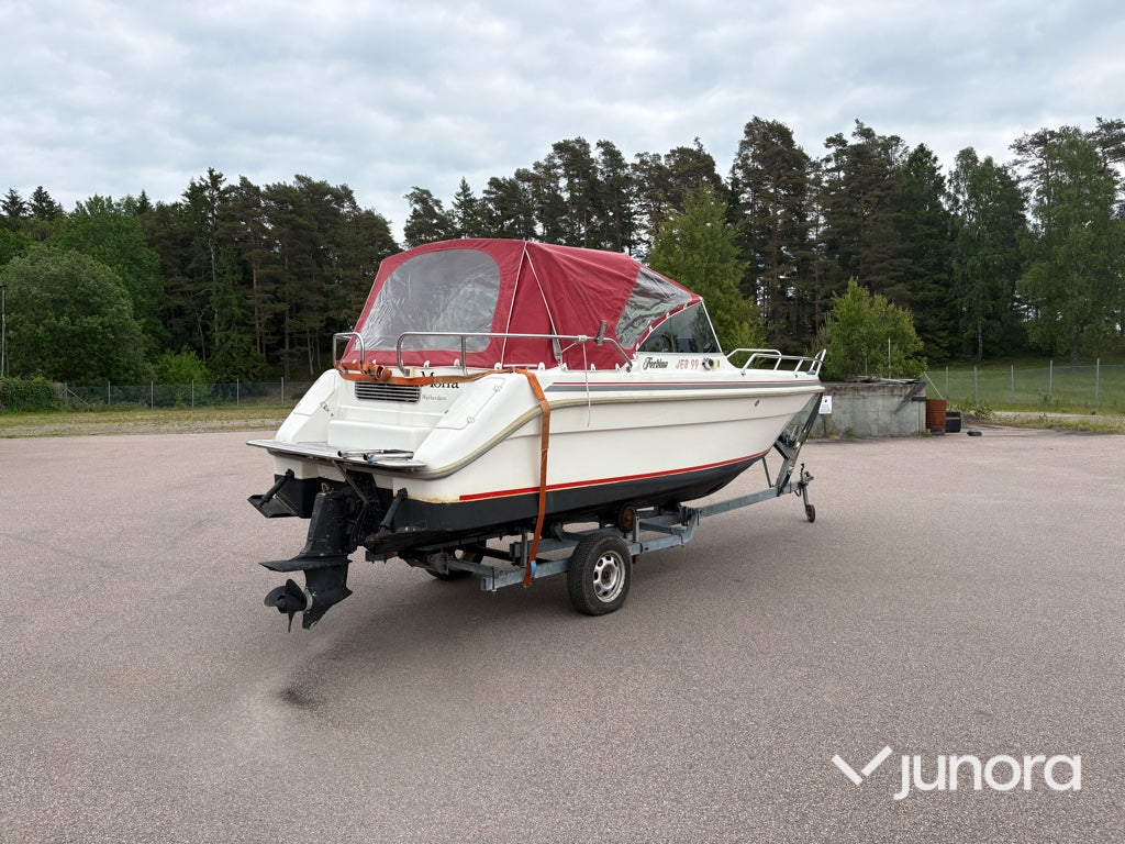 Motorbåt - Forbina, 6000 Daycruiser