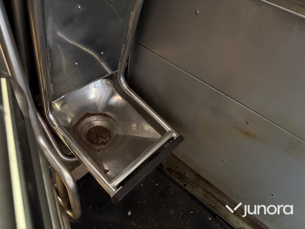 Mjölkrobot - DeLaval, VMS, Milking station vänster