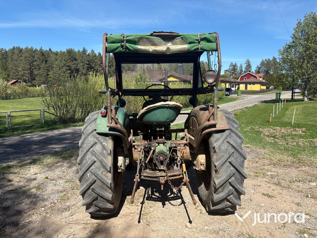 Traktor - Volvo BM Victor 230