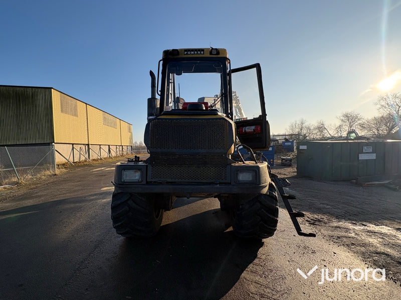 Skördare – Ponsse Fox