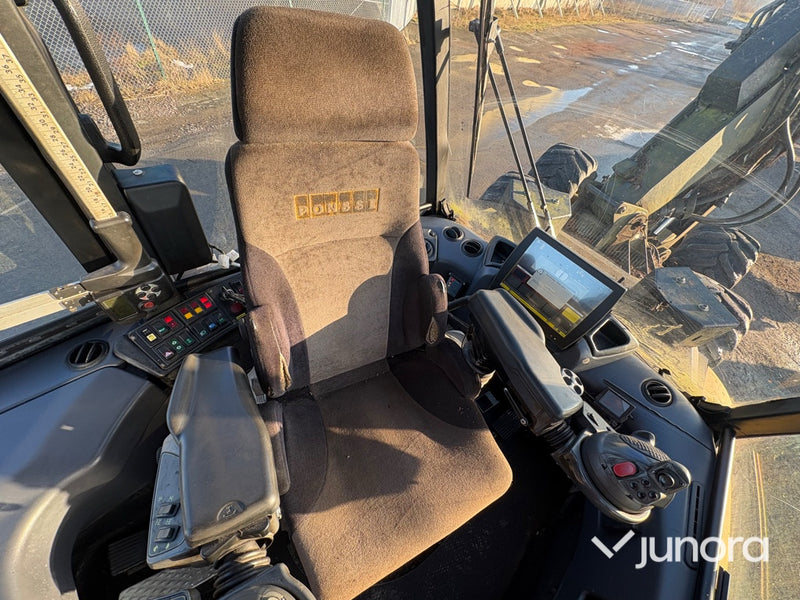 Skördare – Ponsse Fox