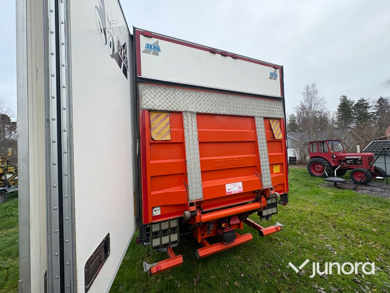 Skåpbil - Scania R410LB