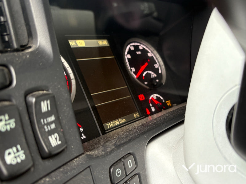 Skåpbil - Scania R410LB